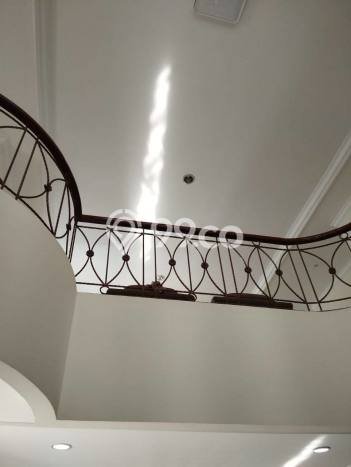 Rumah Luxury Modern Siap Huni di Raffles Hills Jakarta Timur Rumah Luxury Modern Siap Huni di Raffles Hills Jakarta Timur