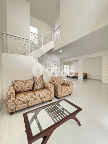 Rumah Elit Modern Siap Huni di Kota Wisata Bogor Rumah Elit Modern Siap Huni di Kota Wisata Bogor