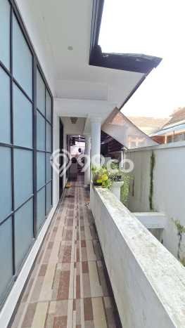 For Sale! Premium House LT 394m2 Desain Modern di Kota Wisata For Sale! Premium House LT 394m2 Desain Modern di Kota Wisata