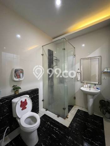 Rumah Luxury Modern Tanpa Renovasi di Legenda Wisata Bogor Rumah Luxury Modern Tanpa Renovasi di Legenda Wisata Bogor