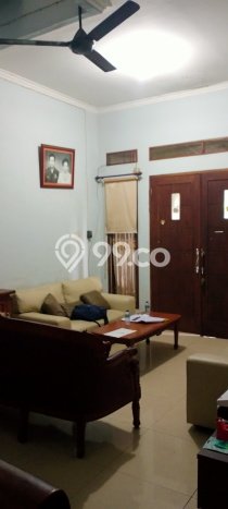 Rumah Mewah Dijual LT 337m2 di Kramat Jati, Jakarta Timur Rumah Mewah Dijual LT 337m2 di Kramat Jati, Jakarta Timur