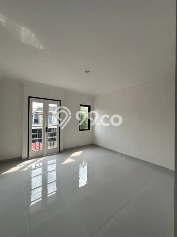 Dijual Hunian Rumah Nyaman 4 Kamar di Kota Wisata, Bogor Dijual Hunian Rumah Nyaman 4 Kamar di Kota Wisata, Bogor