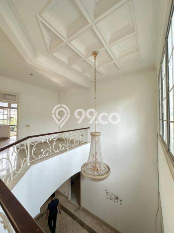 For Sale! Luxury House LT 297m2 Desain Elegan di Legenda Wisata For Sale! Luxury House LT 297m2 Desain Elegan di Legenda Wisata