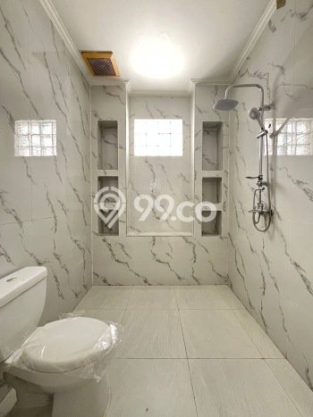Rumah Elit Modern Siap Huni di Kota Wisata Bogor Rumah Elit Modern Siap Huni di Kota Wisata Bogor