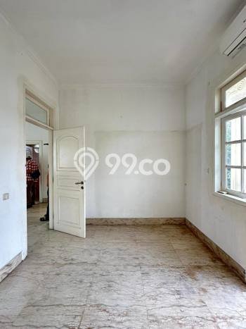 For Sale! Luxury House LT 297m2 Desain Elegan di Legenda Wisata For Sale! Luxury House LT 297m2 Desain Elegan di Legenda Wisata