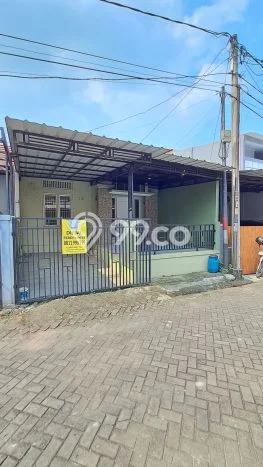 For Sale Hunian Rumah Nyaman 2 KT di Pondok Ranggon, Jakarta Timur For Sale Hunian Rumah Nyaman 2 KT di Pondok Ranggon, Jakarta Timur