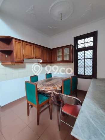 Rumah Mewah Siap Huni LT 500m2 di Beji, Depok Rumah Mewah Siap Huni LT 500m2 di Beji, Depok