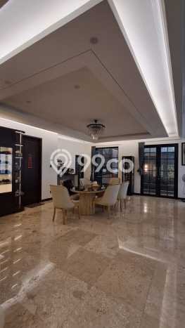 For Sale! Premium House LT 394m2 Desain Modern di Kota Wisata For Sale! Premium House LT 394m2 Desain Modern di Kota Wisata