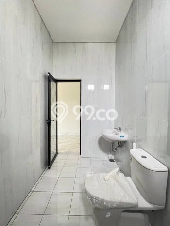 Rumah Elit Modern Tanpa Renovasi di Kota Wisata Bogor Rumah Elit Modern Tanpa Renovasi di Kota Wisata Bogor