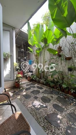 Hunian Elit LB 300m2 Siap Huni Desain Elegan di Kota Wisata, Bogor Hunian Elit LB 300m2 Siap Huni Desain Elegan di Kota Wisata, Bogor