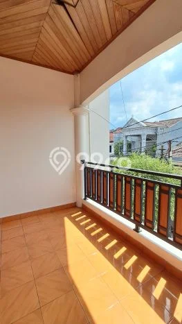 For Sale! Luxury House LT 150m2 Desain Modern di Cibubur For Sale! Luxury House LT 150m2 Desain Modern di Cibubur