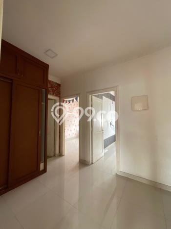 Jual Rumah Mewah Elegan Dengan View Eksklusif di Kota Wisata, Bogor Jual Rumah Mewah Elegan Dengan View Eksklusif di Kota Wisata, Bogor
