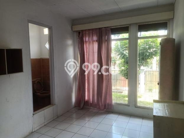 Dijual Hunian Rumah Terawat 7 KT di Tubagus Ismail, Bandung Dijual Hunian Rumah Terawat 7 KT di Tubagus Ismail, Bandung