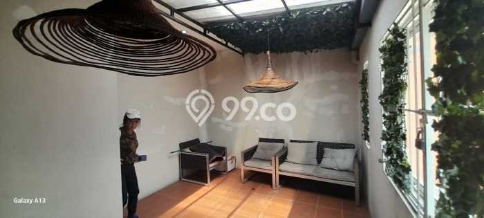 Jual Rumah Modern 3 KT di Duri Kepa, Jakarta Barat Jual Rumah Modern 3 KT di Duri Kepa, Jakarta Barat