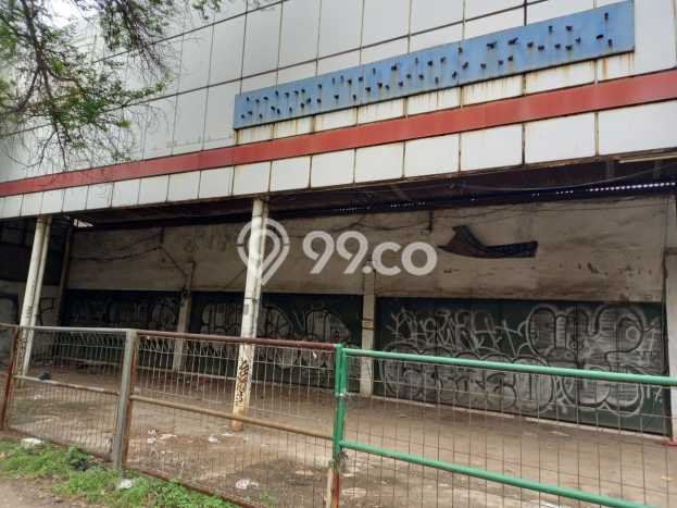 Komersial Dijual di Prime Area Jakarta Barat Luas 950m2 Komersial Dijual di Prime Area Jakarta Barat Luas 950m2