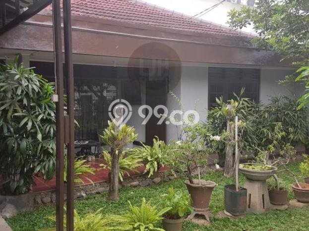 Dijual Rumah Premium dengan Fasilitas Sekitar Komplit di Pulo Gadung, Jakarta Timur Dijual Rumah Premium dengan Fasilitas Sekitar Komplit di Pulo Gadung, Jakarta Timur