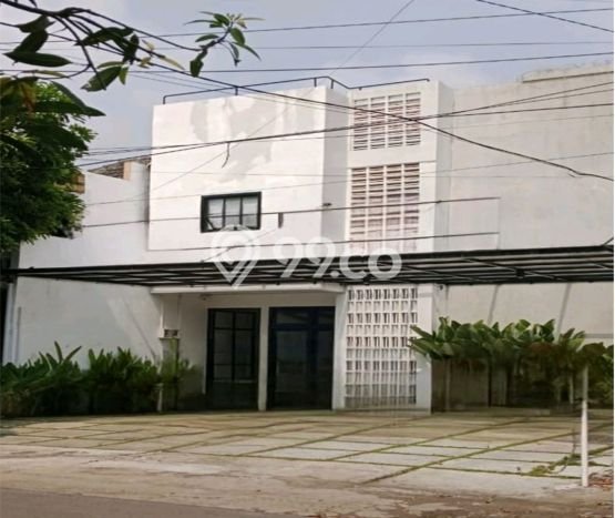 Peluang Investasi! Rumah Kost Dijual di Manahan, Solo, 12 KT, 12 KM, Luas 380m2 Peluang Investasi! Rumah Kost Dijual di Manahan, Solo, 12 KT, 12 KM, Luas 380m2