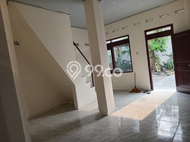 Disewakan Cepat Rumah Kondisi Bagus di Area Laweyan, Solo Disewakan Cepat Rumah Kondisi Bagus di Area Laweyan, Solo