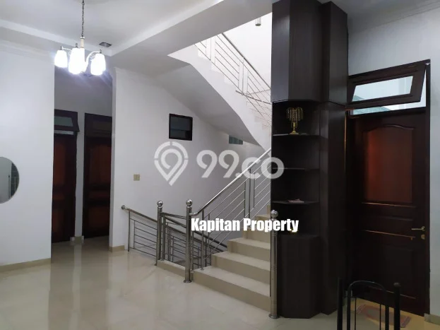 Hunian Mewah Dijual LT 224m2 di Medan Petisah, Medan Hunian Mewah Dijual LT 224m2 di Medan Petisah, Medan