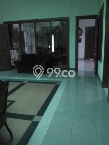 Siap Huni Rumah Mewah 4 Kamar di Pancoran Dekat ke Mana Saja Siap Huni Rumah Mewah 4 Kamar di Pancoran Dekat ke Mana Saja
