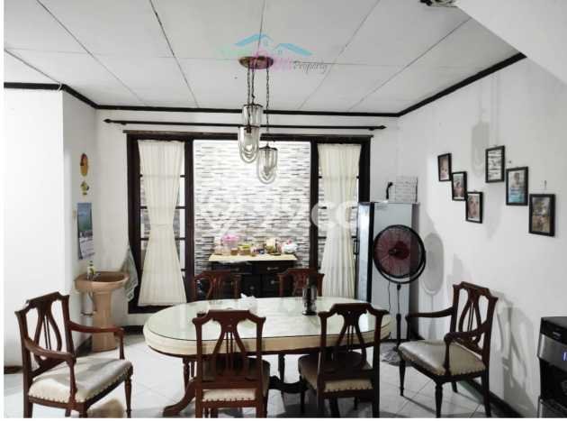 Rumah Elit LB 307m2 Siap Pakai Desain Elegan di Jaka Setia, Bekasi Rumah Elit LB 307m2 Siap Pakai Desain Elegan di Jaka Setia, Bekasi