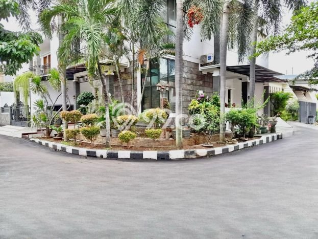 Rumah Elit LB 385m2 Siap Huni Desain Elegan di Jaka Setia, Bekasi Rumah Elit LB 385m2 Siap Huni Desain Elegan di Jaka Setia, Bekasi