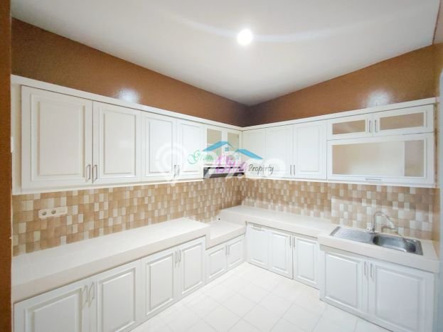 Dijual Hunian Rumah Nyaman 4 Kamar di Jati Mekar, Bekasi Dijual Hunian Rumah Nyaman 4 Kamar di Jati Mekar, Bekasi