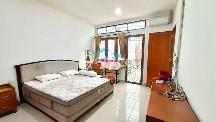 For Sale! Luxury House LT 550m2 Desain Modern di Jaka Setia For Sale! Luxury House LT 550m2 Desain Modern di Jaka Setia