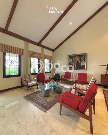 For Sale! Luxury House LT 467m2 Desain Modern di Cipete For Sale! Luxury House LT 467m2 Desain Modern di Cipete
