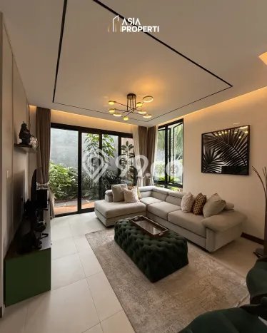 Hunian Mewah Dijual LT 325m2 di Kebayoran Lama, Jakarta Selatan Hunian Mewah Dijual LT 325m2 di Kebayoran Lama, Jakarta Selatan