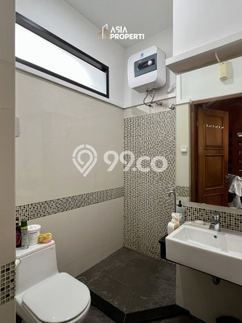 Rumah Elit Modern Tanpa Renovasi di Cipete Jakarta Selatan Rumah Elit Modern Tanpa Renovasi di Cipete Jakarta Selatan