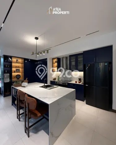 Hunian Mewah Dijual LT 325m2 di Kebayoran Lama, Jakarta Selatan Hunian Mewah Dijual LT 325m2 di Kebayoran Lama, Jakarta Selatan