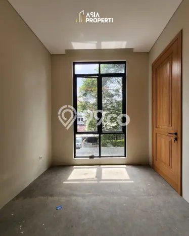 Rumah Elit Modern Siap Huni di Pondok Indah Jakarta Selatan Rumah Elit Modern Siap Huni di Pondok Indah Jakarta Selatan