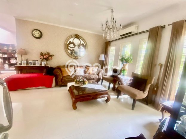 Dijual Rumah Luas Megah Dengan View Eksklusif di Bintaro, Tangerang Selatan Dijual Rumah Luas Megah Dengan View Eksklusif di Bintaro, Tangerang Selatan