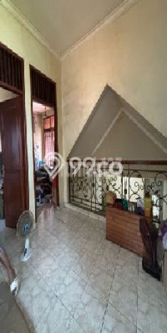 Rumah Luxury Modern Siap Huni di BSD Giri Loka Tangerang Rumah Luxury Modern Siap Huni di BSD Giri Loka Tangerang