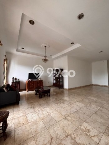 Dijual Rumah Luas Elegan Dengan View Eksklusif di Pondok Indah, Jakarta Selatan Dijual Rumah Luas Elegan Dengan View Eksklusif di Pondok Indah, Jakarta Selatan