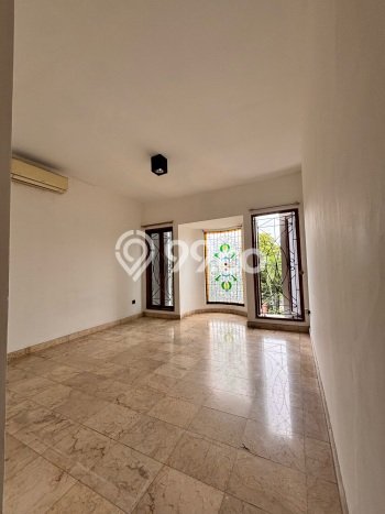 Dijual Rumah Luas Elegan Dengan View Eksklusif di Pondok Indah, Jakarta Selatan Dijual Rumah Luas Elegan Dengan View Eksklusif di Pondok Indah, Jakarta Selatan