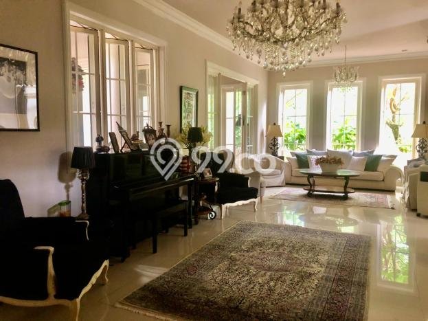 Hunian Mewah Dijual LT 300m2 di BSD, Tangerang Selatan Hunian Mewah Dijual LT 300m2 di BSD, Tangerang Selatan