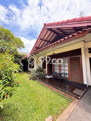 Rumah Elit Modern Tanpa Renovasi di Bintaro Jakarta Selatan Rumah Elit Modern Tanpa Renovasi di Bintaro Jakarta Selatan