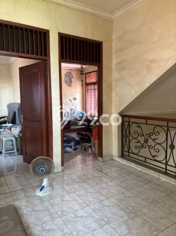 Rumah Luxury Modern Siap Huni di BSD Giri Loka Tangerang Rumah Luxury Modern Siap Huni di BSD Giri Loka Tangerang