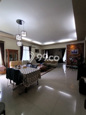 Hunian Mewah LB 350m2 Siap Pakai Desain Elegan di Sektor 3 - Bintaro, Tangerang Selatan Hunian Mewah LB 350m2 Siap Pakai Desain Elegan di Sektor 3 - Bintaro, Tangerang Selatan