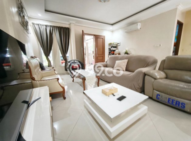 Hunian Mewah LB 240m2 Siap Huni Desain Elegan di Cikupa Citra Raya, Tangerang Hunian Mewah LB 240m2 Siap Huni Desain Elegan di Cikupa Citra Raya, Tangerang