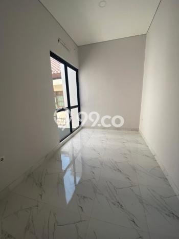 Rumah Lokasi Strategis di Villa Melati Mas, Tangerang Selatan, LT 88m² Bangunan 120m² Rumah Lokasi Strategis di Villa Melati Mas, Tangerang Selatan, LT 88m² Bangunan 120m²