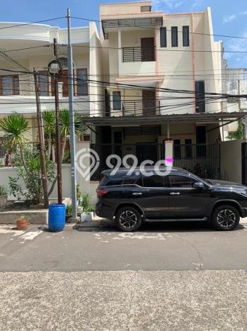 Hunian Super Elit dengan Akses Paling Strategis di Pluit, Jakarta Utara Hunian Super Elit dengan Akses Paling Strategis di Pluit, Jakarta Utara