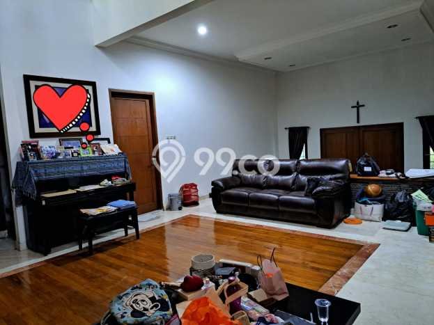 Rumah LB 465m² di Pinggir Kota Taman Meruya, Jakarta Barat - Harga Terjangkau Rumah LB 465m² di Pinggir Kota Taman Meruya, Jakarta Barat - Harga Terjangkau