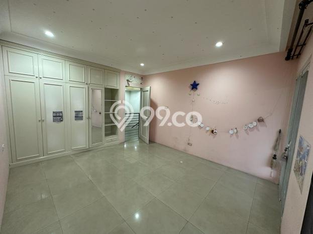 Rumah Luxury Modern Siap Huni di Pantai Indah Kapuk Jakarta Utara Rumah Luxury Modern Siap Huni di Pantai Indah Kapuk Jakarta Utara