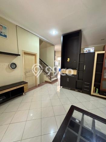 For Sale! Luxury House LT 144m2 Desain Elegan di Pantai Indah Kapuk For Sale! Luxury House LT 144m2 Desain Elegan di Pantai Indah Kapuk