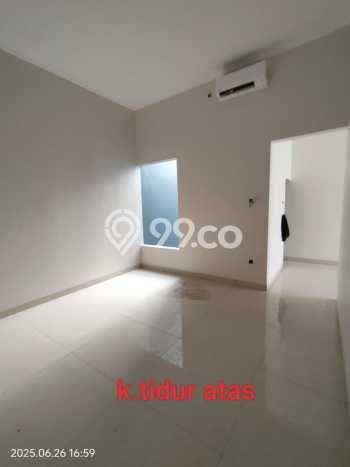 Siap Huni Hunian Elit 4 Kamar di Serpong Utara Dekat ke Mana Pun Siap Huni Hunian Elit 4 Kamar di Serpong Utara Dekat ke Mana Pun