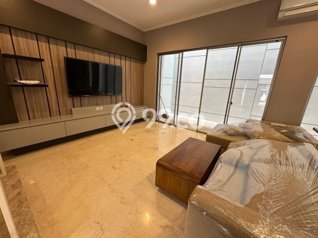 Rumah EXCLUSIVE area Pantai Indah Kapuk, Jakarta Utara, LT 150m² Bangunan 203m² KESEMPATAN TERBATAS! Rumah EXCLUSIVE area Pantai Indah Kapuk, Jakarta Utara, LT 150m² Bangunan 203m² KESEMPATAN TERBATAS!