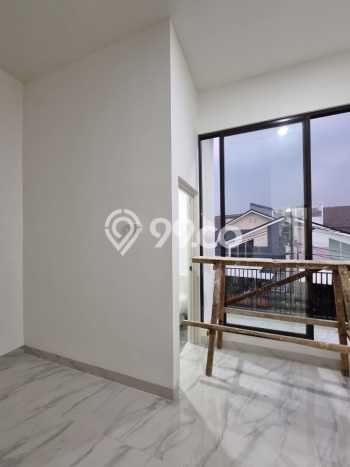 Dijual Rumah Premium dengan Fasilitas Sekitar Lengkap di Serpong Utara, Tangerang Selatan Dijual Rumah Premium dengan Fasilitas Sekitar Lengkap di Serpong Utara, Tangerang Selatan